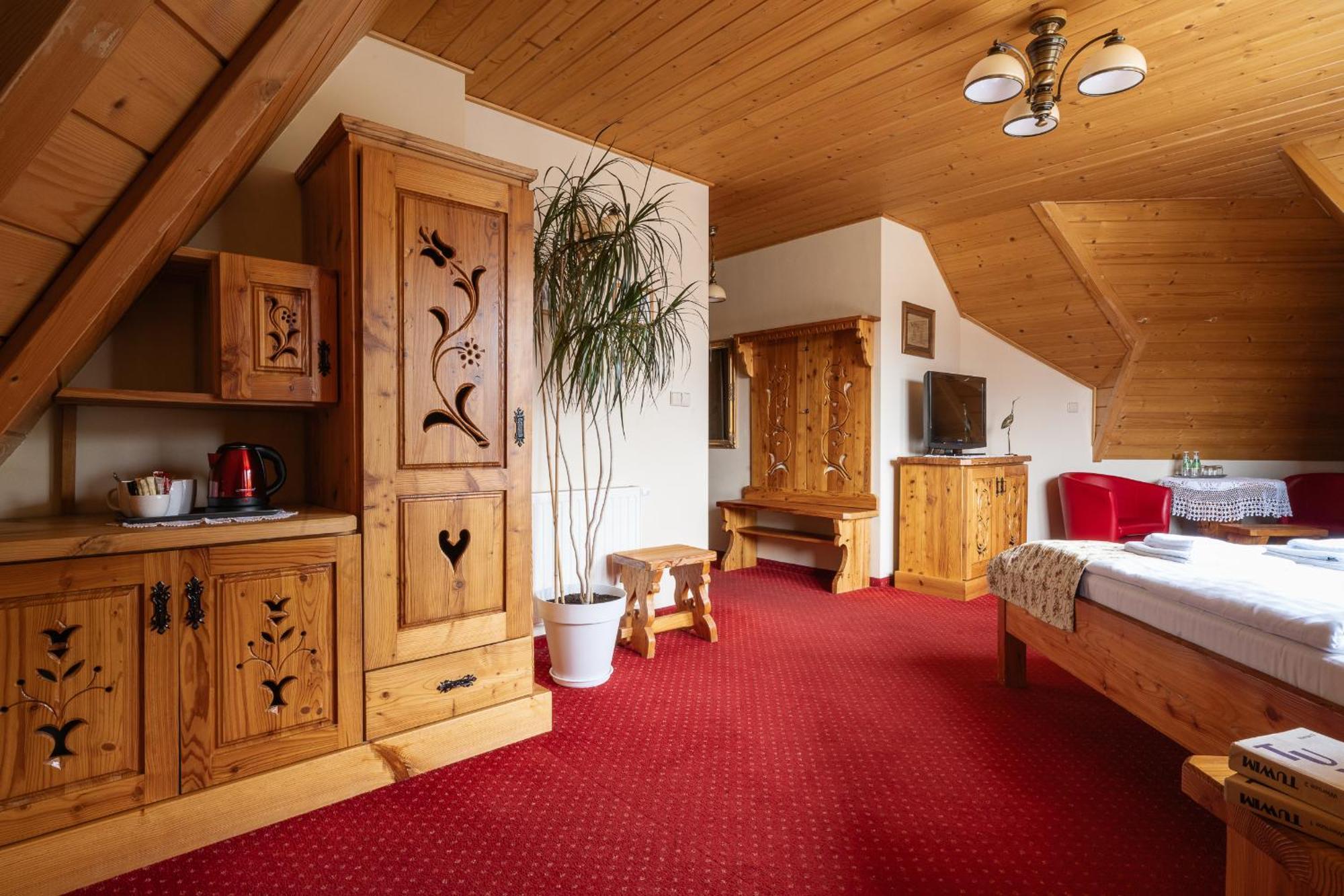 Family Room Mountain View